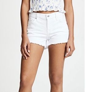 Madewell white, denim, mid rise shorts